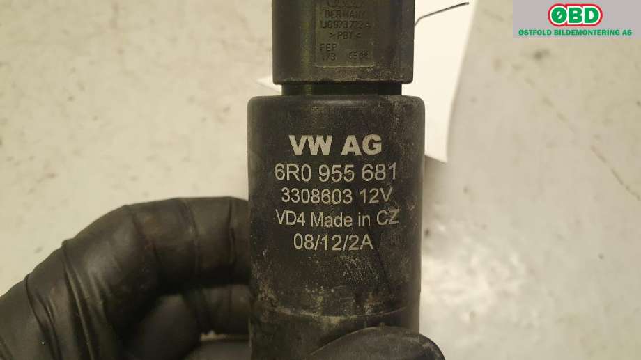 Spylerpumpe til VW Passat 2011-2015 (B7) (B7) (VOLKSWAGEN|6R0 955 681||6R0955681)