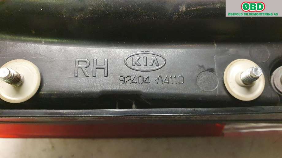 Baklykt høyre indre til Kia Carens 2013-2018 Type III  (|92404A4110)