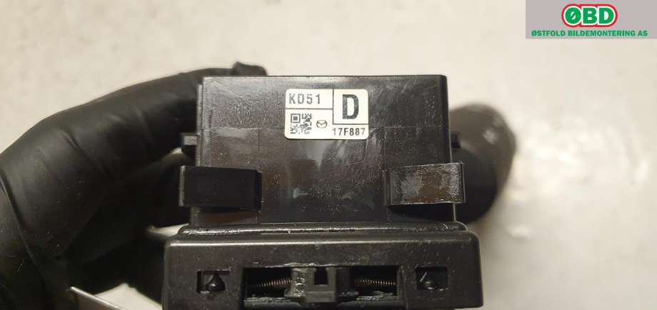 Bryter blink til Mazda 6 2015-2018 (Type III, Fase 2)  (MAZDA|KD51-66-122|)