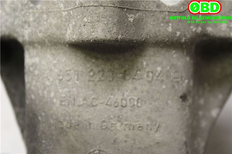 Motorfeste til Mercedes E-Klasse 2009-2013 (Fase 1) (W212) (W212) (MERCEDES|A 651 223 35 04|)