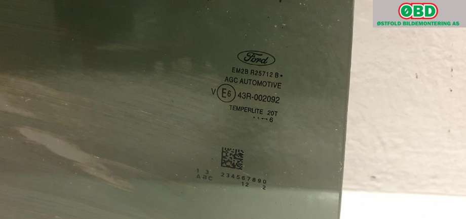 Siderute høyre bak til Ford S-Max 2015-->> (Type II)  (FORD|2327357||EM2BR25712B)
