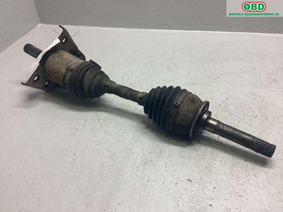 Drivaksel høyre foran til Isuzu D-Max 2012-2017 (Type II, Fase 1)  (ISUZU|8-98147-245-2|)