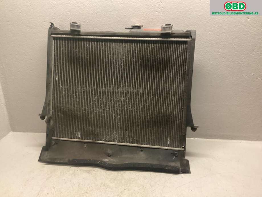 Radiator (automat gir) til Isuzu D-Max 2012-2017 (Type II, Fase 1)  (ISUZU|8-98194-393-2|)