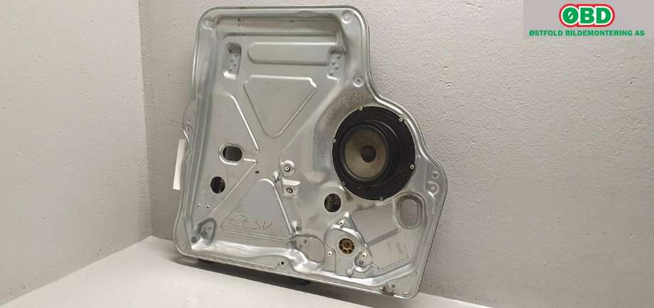 Ruteheis høyre foran til VW Transporter / Caravelle 2009-2015 (Fase 2) (T5) (T5) (VOLKSWAGEN|7E0 837 754 C|)
