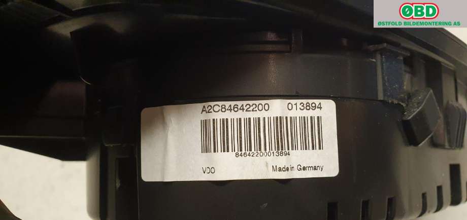 Instrumentpanel til VW Transporter / Caravelle 2009-2015 (Fase 2) (T5) (T5) (VOLKSWAGEN|7E0 920 870 J|)