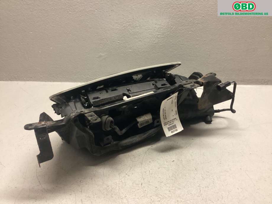 Batterilader inntak/luke til Nissan Leaf 2011-2017 (Type I)  (NISSAN|657013NL0D|)