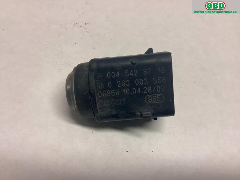 Parkeringssensor foran til Mercedes CLS 2004-2010 (C219) (C219) (MERCEDES|004 542 87 18|)