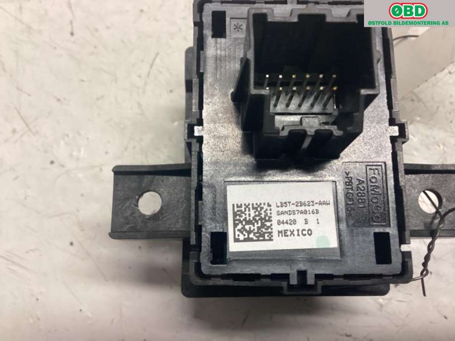 Bryter elektrisk håndbrekk/parkbrems til Ford Explorer 2020-->>  (FORD (US)|2293117||LB5T2B623AAW)