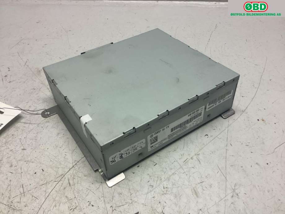 Bilstereo navigasjon til Audi A8 2010-2013 (Type III, Fase 1)  (AUDI|4H0 035 053 J||4H0 035 053)