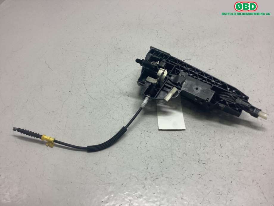 Dørhåndtak utv venstre foran til Audi A8 2010-2013 (Type III, Fase 1)  (AUDI|4H0 837 205 B|4H1 837 885|)