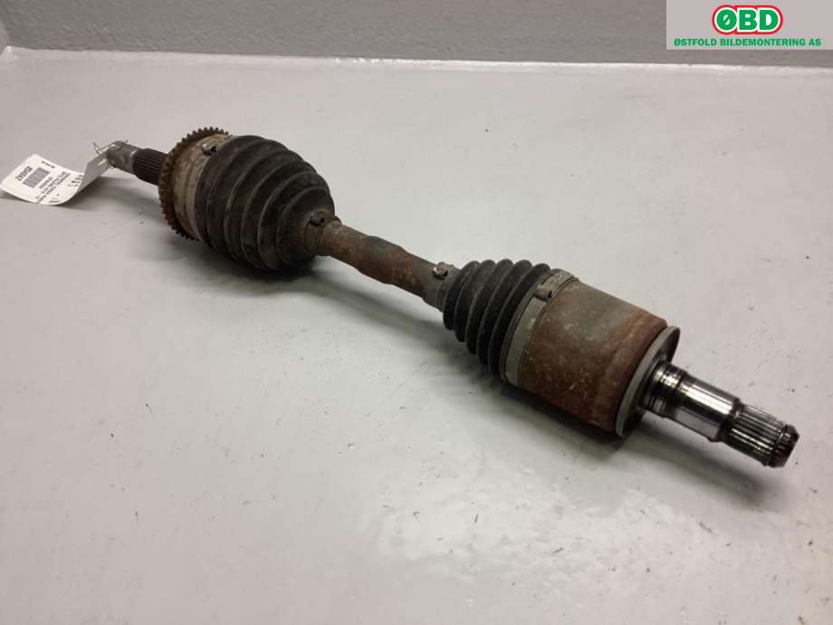 Drivaksel venstre foran til Mitsubishi Pajero 2016-2019 (Type IV, Fase 2)  (MITSUBISHI|3815A199|)