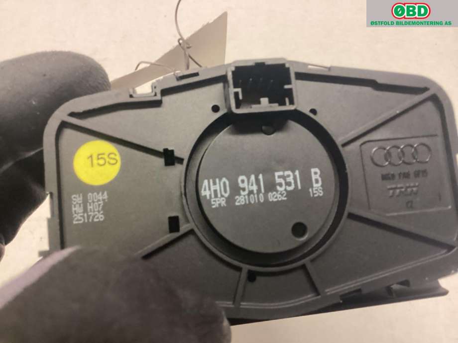 Bryter lys til Audi A8 2010-2013 (Type III, Fase 1) (AUDI|4H0 941 531 B||4H0941531B)
