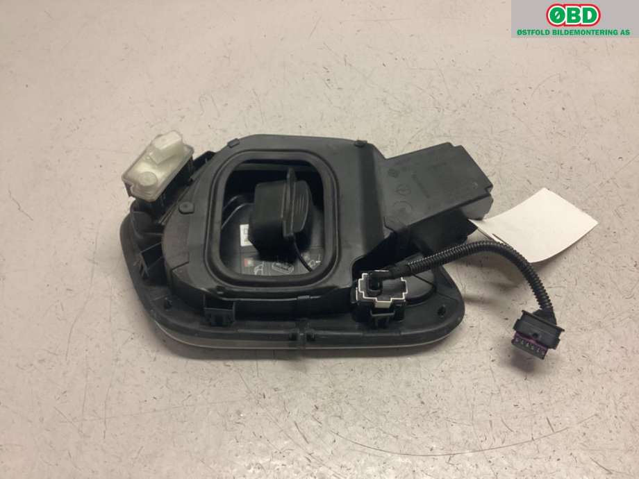 Batterilader inntak/luke til Opel Corsa F 2019-->> (OPEL||39182032)