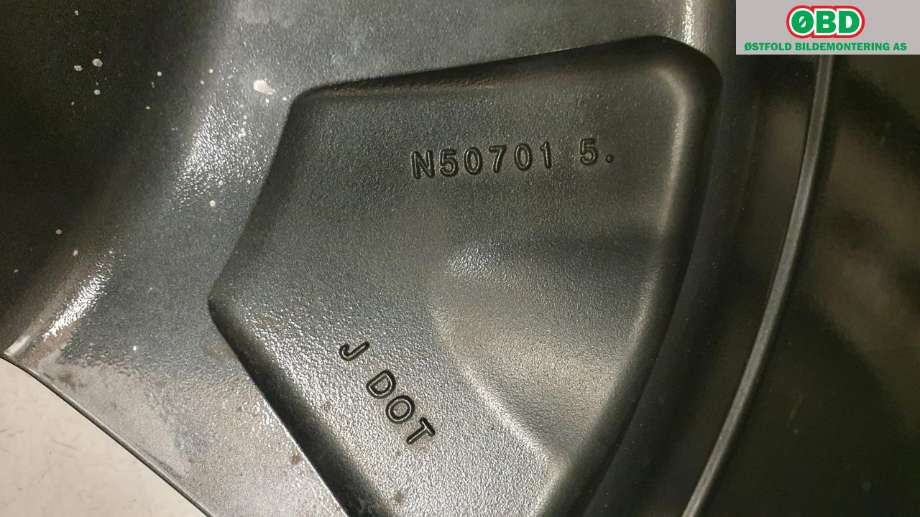 Felg aluminium til Nissan Leaf 2011-2017 (Type I)  (NISSAN|D0C003ZT3E|)