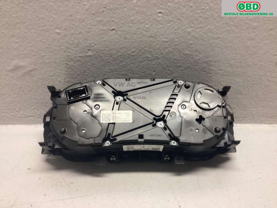 Instrumentpanel til VW Polo 2017-2021 (Type VI, Fase 1) (VOLKSWAGEN|2G0 920 740 A|)