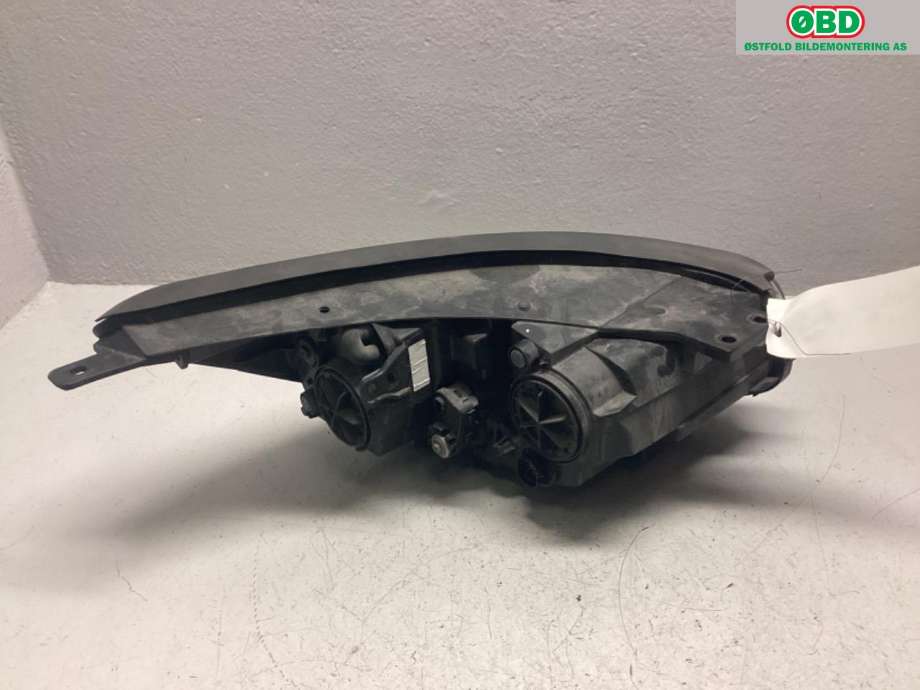 Frontlykt venstre halogen til Kia Soul 2014-2019 (Type II)  (KIA|92101E 40101D|)