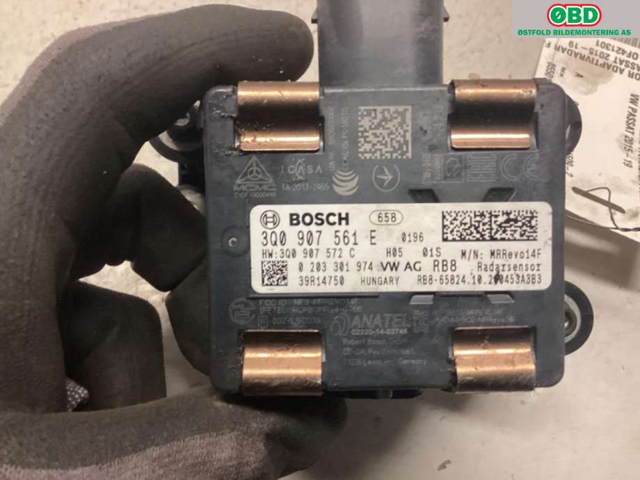Sensor radar til VW Passat 2015-2019 (Fase 1) (B8) (B8) (VOLKSWAGEN|3Q0 907 561 D||3Q0907561E)