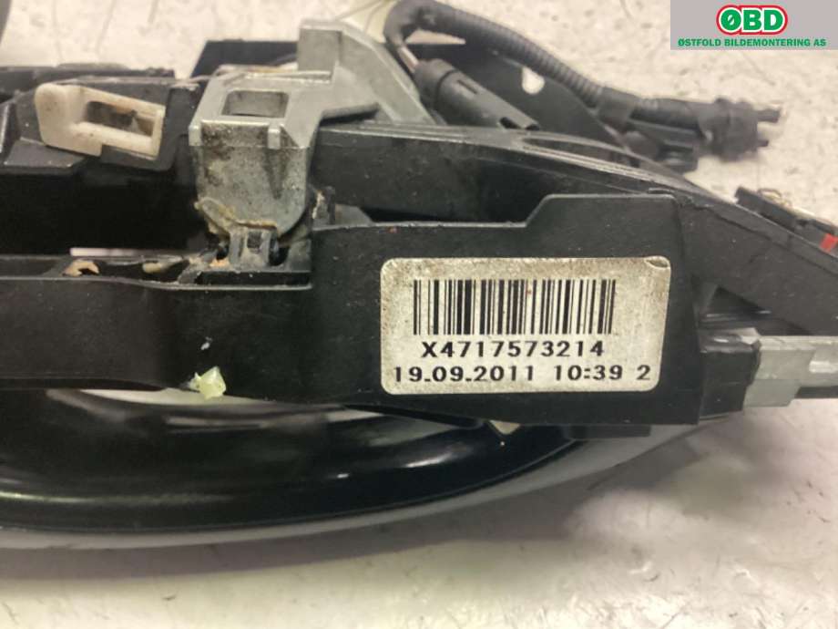 Dørhåndtak utv høyre foran til BMW 7-Serie 2009-2015 (F01/F02/F03/F04) (F01/F02/F03/F04) (BMW|51 21 7 175 732|51 21 7 231 930|)