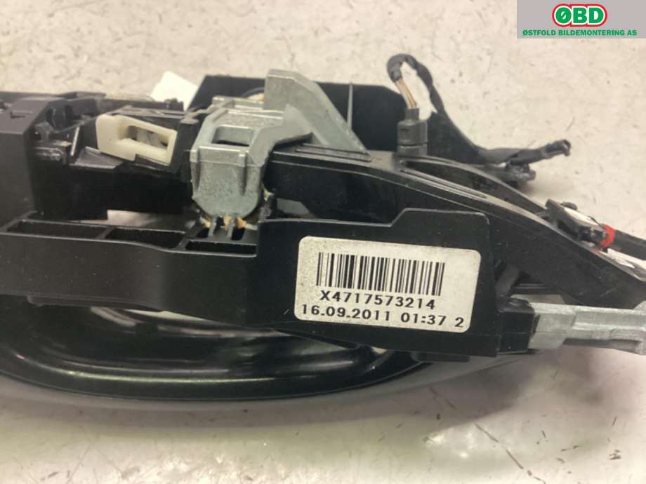 Dørhåndtak utv høyre bak til BMW 7-Serie 2009-2015 (F01/F02/F03/F04) (F01/F02/F03/F04) (BMW|51 21 7 175 732|51 21 7 231 930|)