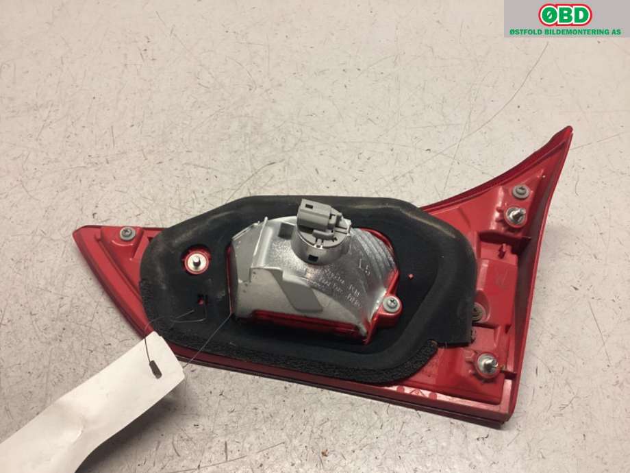 Baklykt venstre indre til Toyota Auris 2013-2015 (Type II, Fase 1)  (TOYOTA|8159102490|)