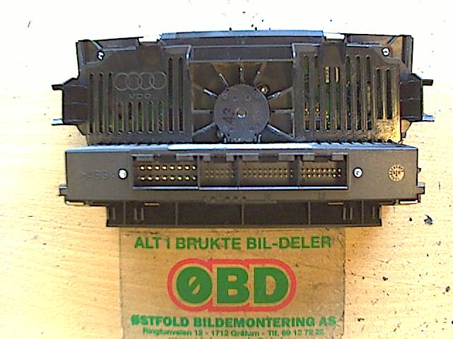 Varmeapparat betjening til Audi A3 2003-2008 (Type II, Fase 1)  (AUDI|8P0820043AH||8P0820043L)