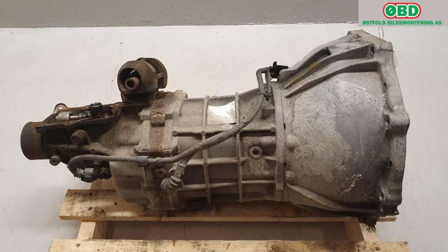 Girkasse manuell til Toyota Hiace 2007-2012 (Fase 3) (TOYOTA|3303026A50|)