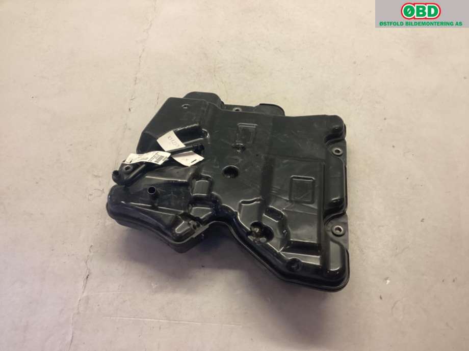AdBlue tank til Mercedes S-Klasse 2013-2020 (W222) (W222) (A 222 470 64 00|)