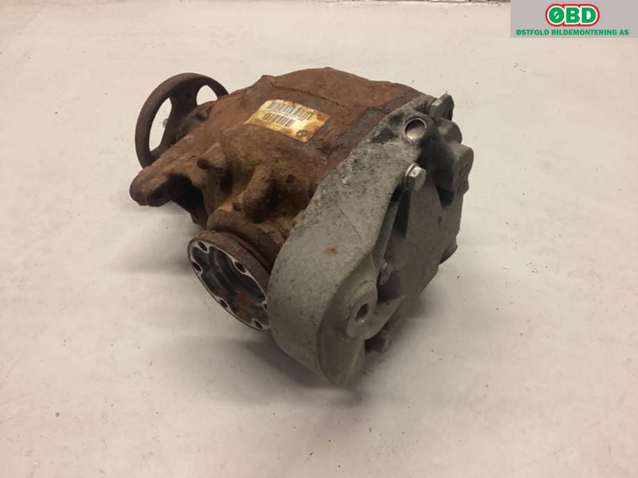 Kardang klokke bak til BMW 3-Serie 2005-2011 (E90/E91/E92/E93) (E90/E91/E92/E93) (BMW|33 10 7 591 017|)