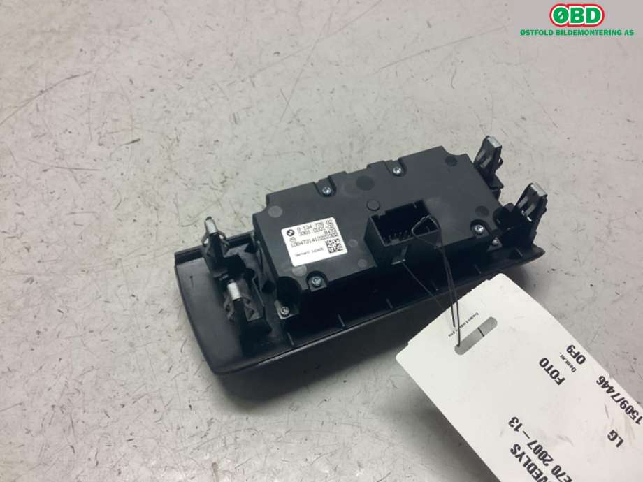 Bryter lys til BMW X5 2007-2013 (E70) (E70) (|913472602)