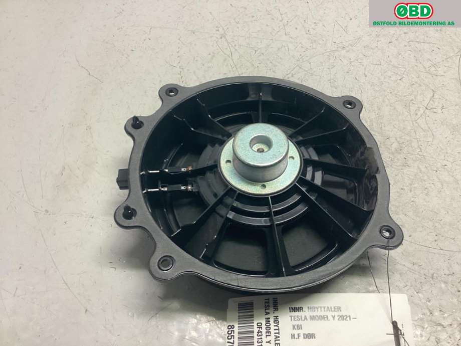 Bilstereo høyttaler til Tesla Model Y 2021-2024 (Type I)  (TESLA MODEL Y KOMBI-KUPE|1079744-00-E|)