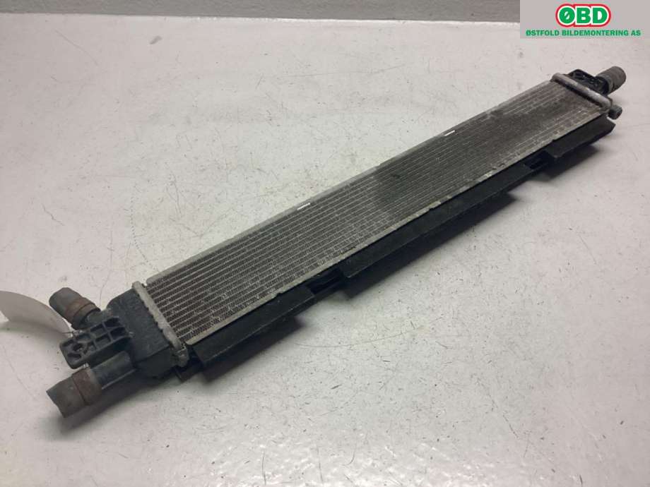 Radiator (automat gir) til Hyundai Ix35 2010-2015  (HYUNDAI|25310 4W100|)