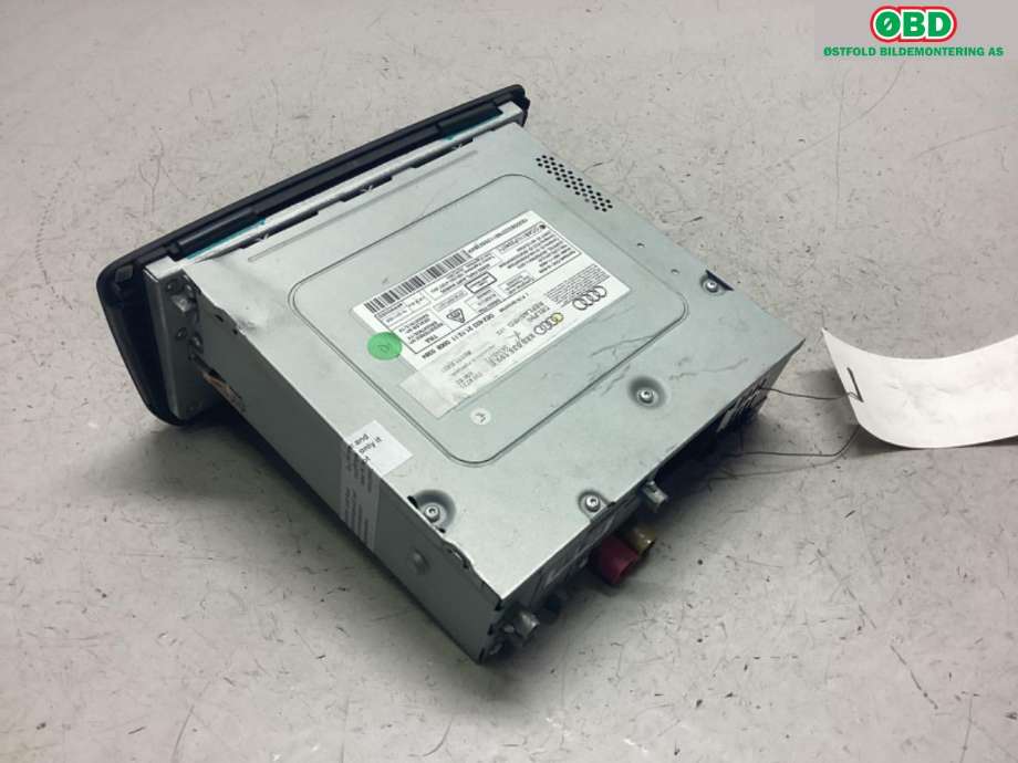 Bilstereo navigasjon til Audi A1 2010-2014 (Type I, Fase 1)  (AUDI|8X0 035 193 F||8X0035193E)