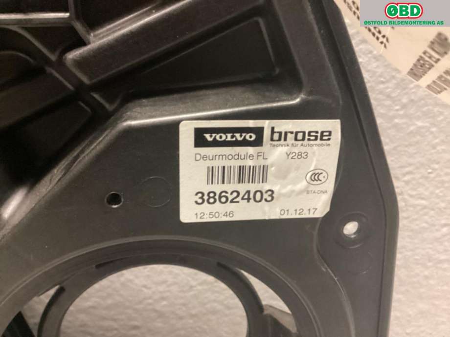 Ruteheis venstre foran til Volvo V60/V60 CC 2013-2018 (Type I, Fase 2)  (VOLVO|30784310|)