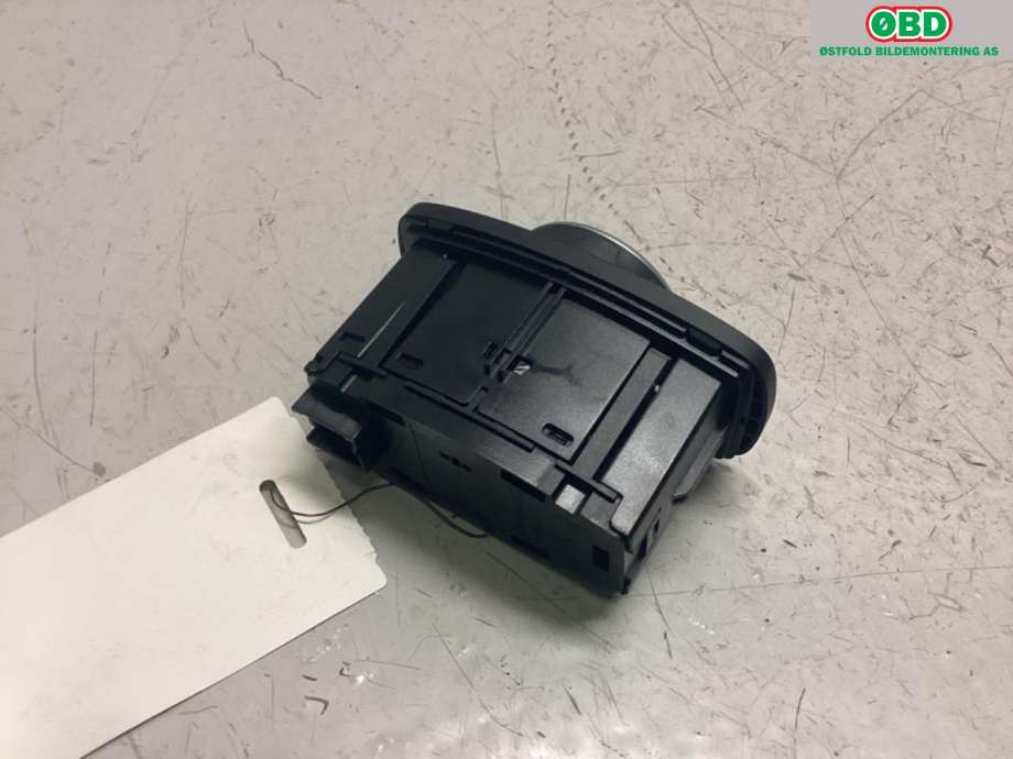 Bryter lys til Ford Transit Connect 2018-->> Type II, Fase 2  (FORD|2213205||JX7T13D061AD)