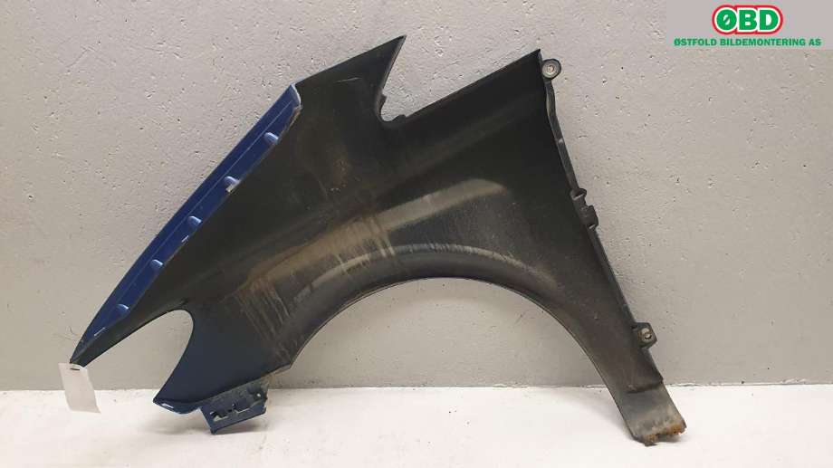 Skjerm høyre foran til Mercedes Vito/Viano 2004-2010 (Fase 1) (W639) (W639) (MERCEDES|A 639 630 54 07|)