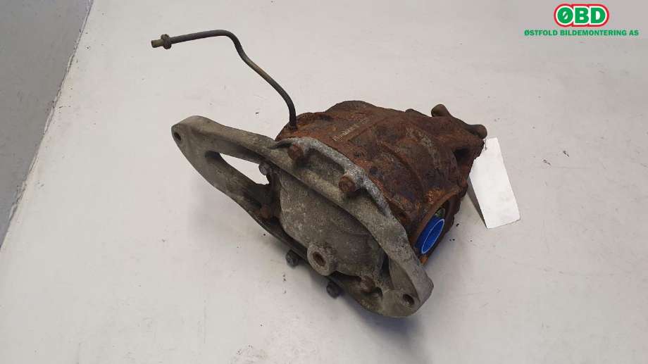 Kardang klokke bak til Mercedes Vito/Viano 2004-2010 (Fase 1) (W639) (W639) (MERCEDES|A 639 350 14 14|)