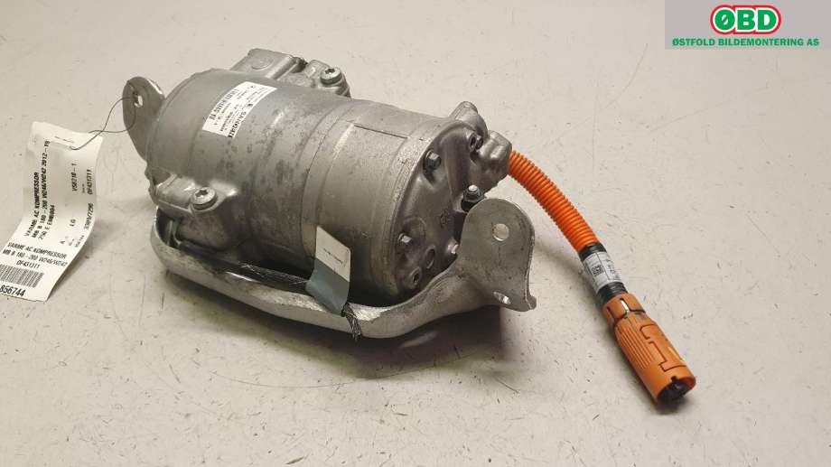 Aircondition kompressor til Mercedes B-Klasse 2011-2018 (W246) (W246) (MERCEDES|A 003 230 51 11|)