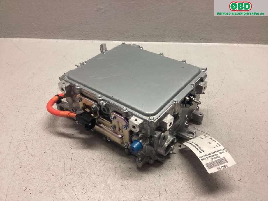 Batterilader (OBC - On Board Charger) til Mitsubishi Outlander 2015-->> (Type III, Fase 2)  (MITSUBISHI|9481A151|W005T70272|)