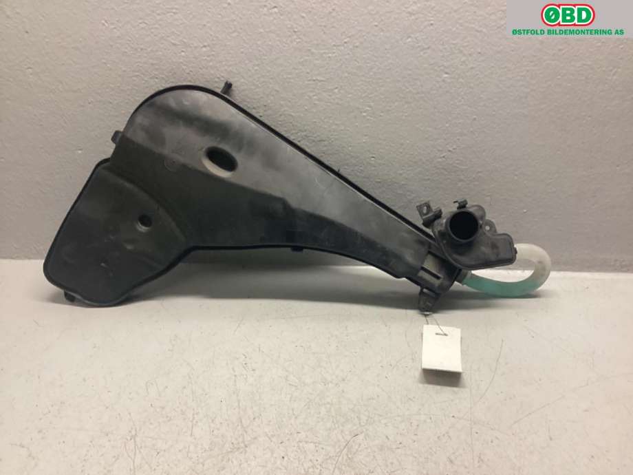 Spylertank til BMW X5 2018-->> (G05) (G05) (BMW|61 66 7 483 867|)