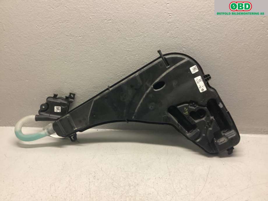 Spylertank til BMW X5 2018-->> (G05) (G05) (BMW|61 66 7 483 867|)