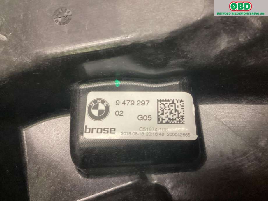 Ruteheis til BMW X5 2018-->> (G05) (G05) (BMW|51 33 7 932 235|)