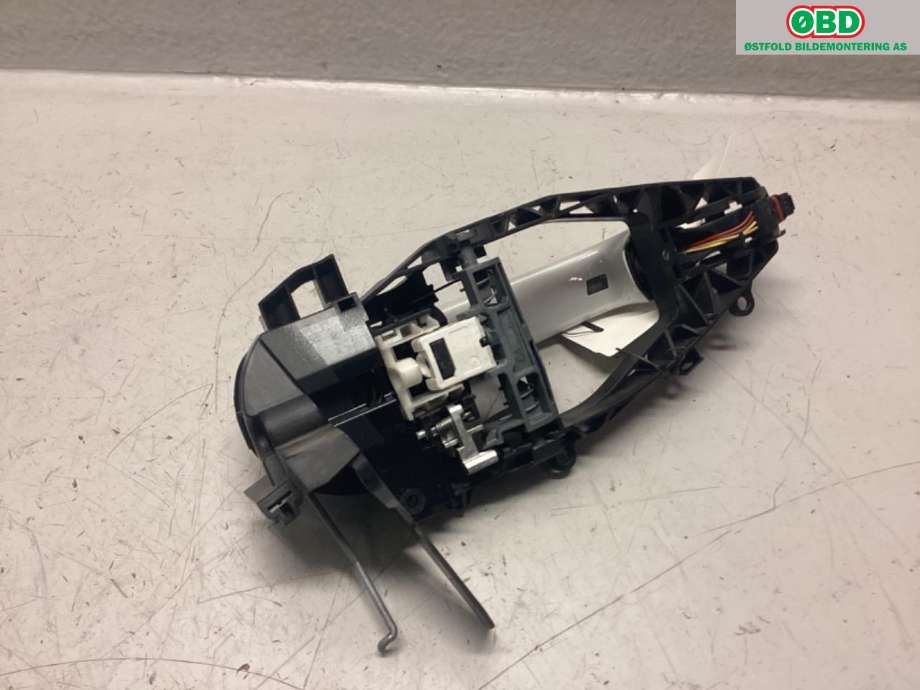 Dørhåndtak utv venstre foran til BMW X5 2018-->> (G05) (G05) (BMW|51 21 7 401 205|51 21 9 854 991|)