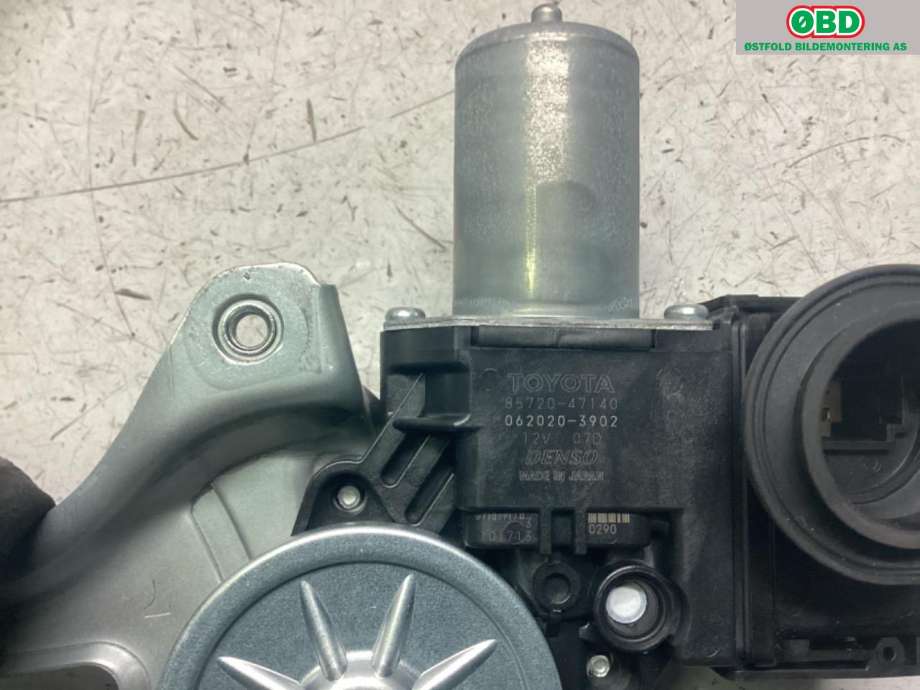 Ruteheis venstre foran til Toyota Prius 2016-2023 (Type IV) (combi) (combi) (TOYOTA|6980221010|)