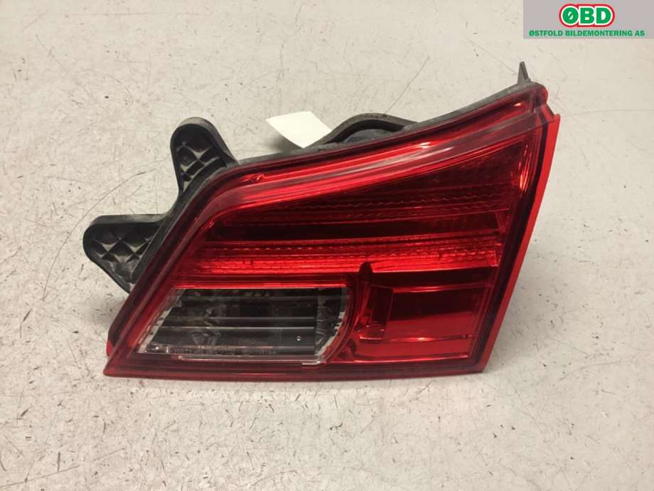 Baklykt høyre indre til Subaru Legacy 2009-2015 (SUBARU|84912AJ250|)