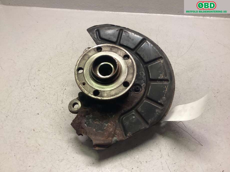 Hjulspindel venstre foran til VW Caddy 2010-2015 (Type III, Fase 2)  (VOLKSWAGEN|1K0 407 151 BG|)