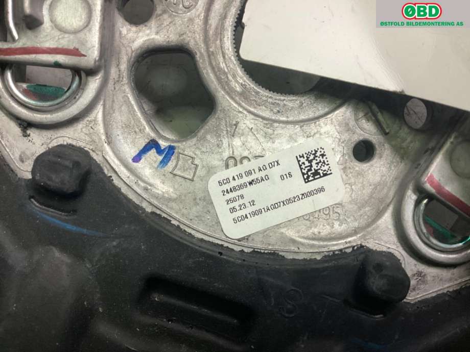 Ratt til VW Beetle 2011-2018 (Type II) (VOLKSWAGEN|5C0 419 091 AG|)