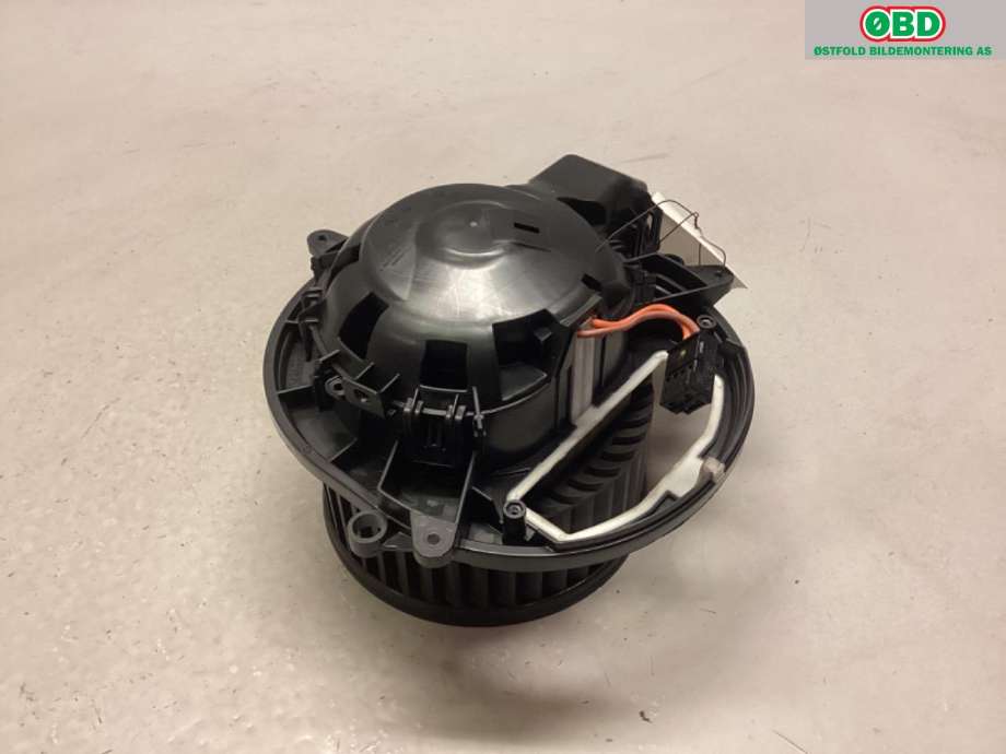 Varmeapparat motor til BMW 1-Serie 2015-2019 (Fase 2) (F20/F21) (F20/F21) (BMW|64 11 9 350 395|)