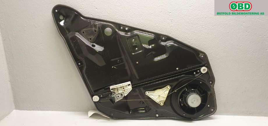 Ruteheis venstre bak til Mercedes GL 2006-2012 (X164) (X164) (MERCEDES|A 164 730 31 79|A 251 820 01 08|)