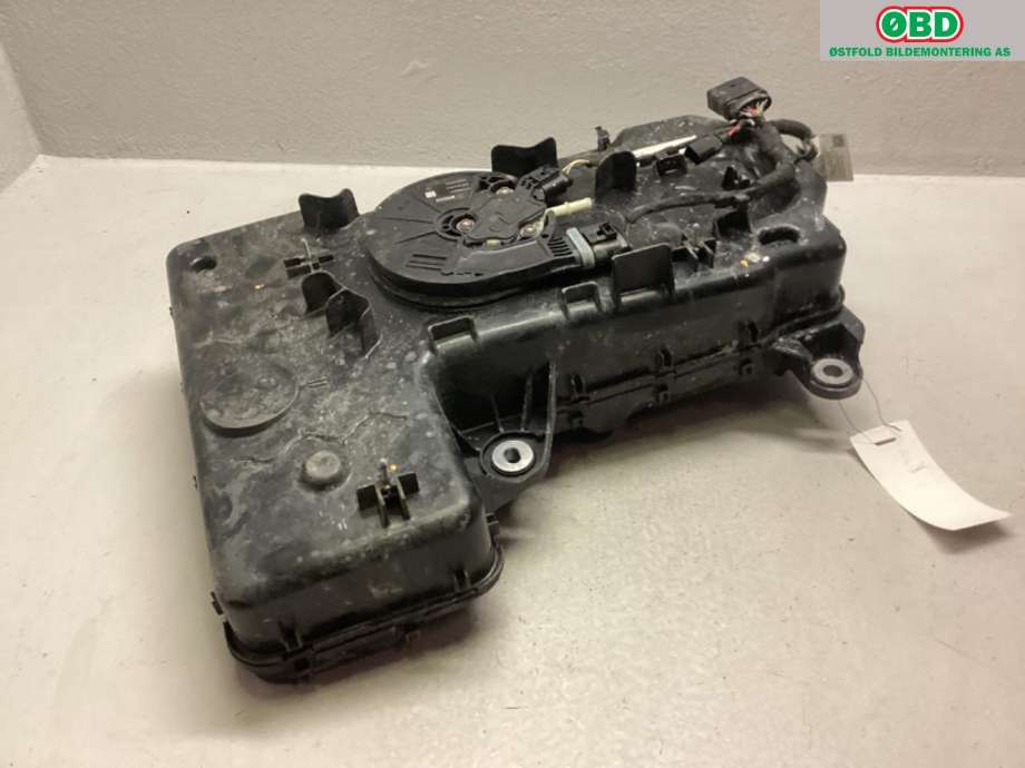 AdBlue tank til VW Transporter / Caravelle 2019-->> (T6.1) (T6.1) (VOLKSWAGEN|7E0 131 877 J|7E0 131 877 K|7E0131877K)