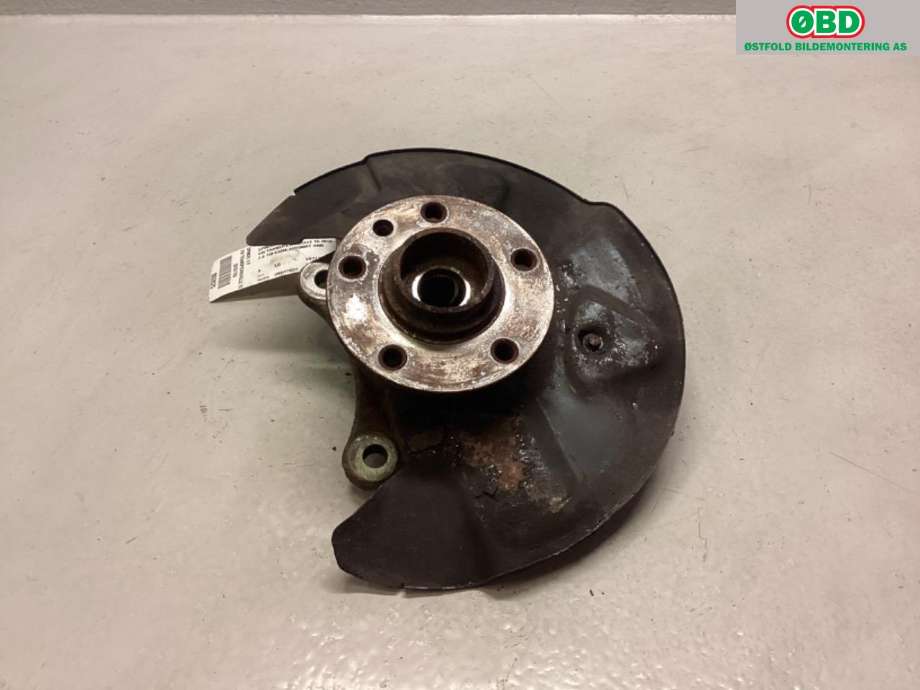 Hjulspindel venstre foran til VW Transporter / Caravelle 2015-2019 (T6) (T6) (VOLKSWAGEN|7H8 407 257 C|)